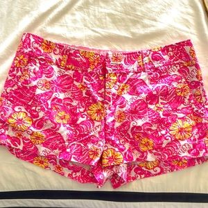 Lilly Pulitzer pink shorts size 8